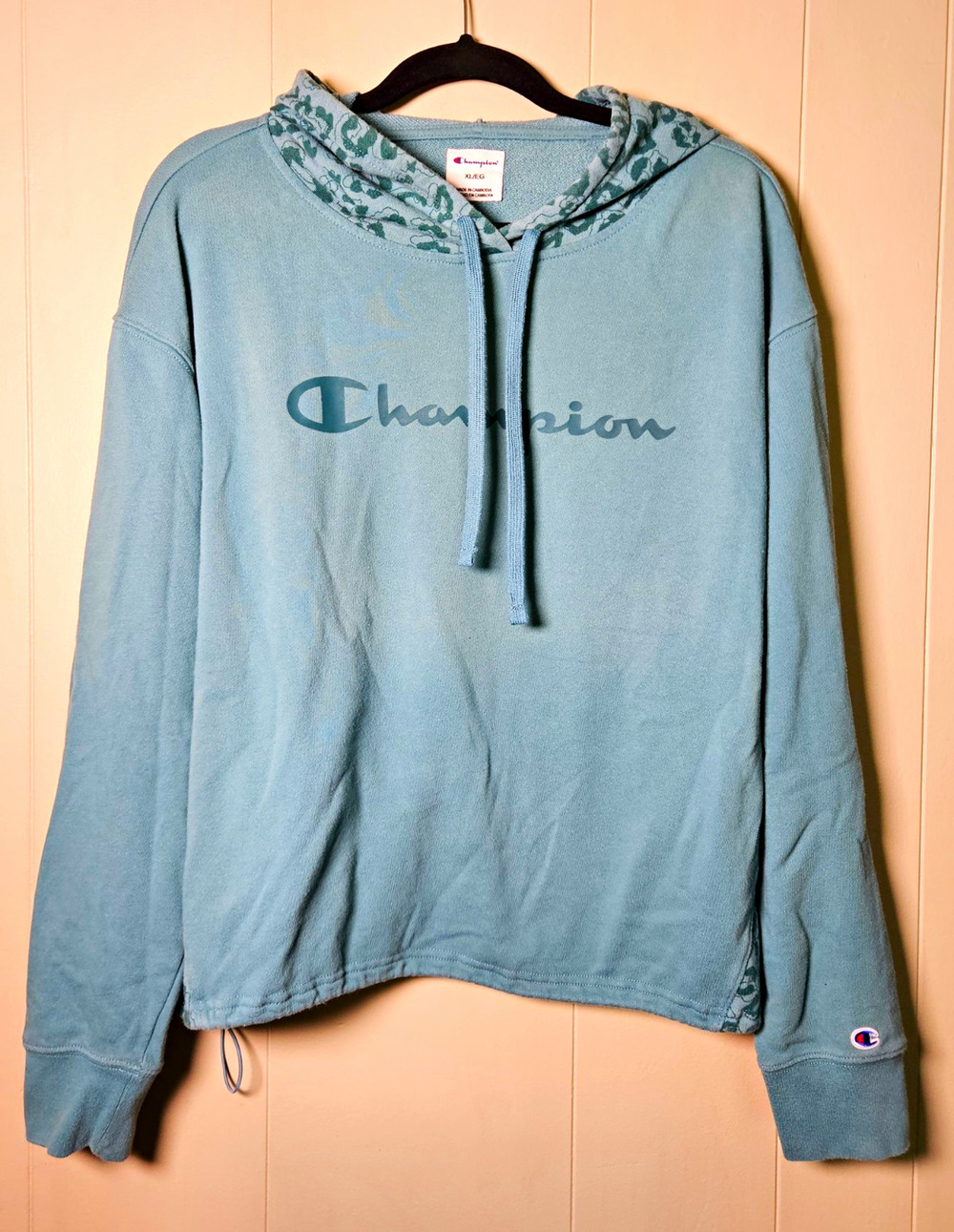 Champion Womens Blue Fleece Pullover Hoodie Logo Drawstring Size XL Animal Print